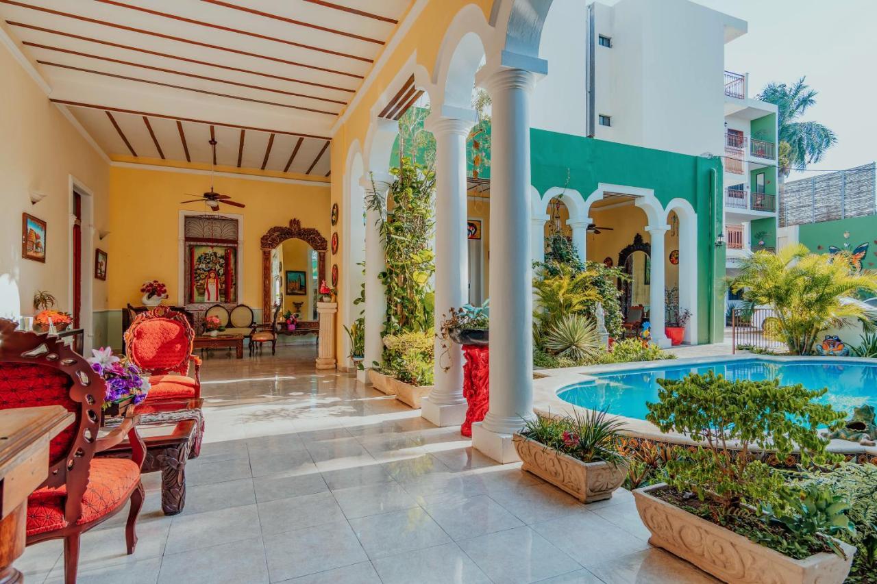 Hotel Santa Maria Merida Exterior photo